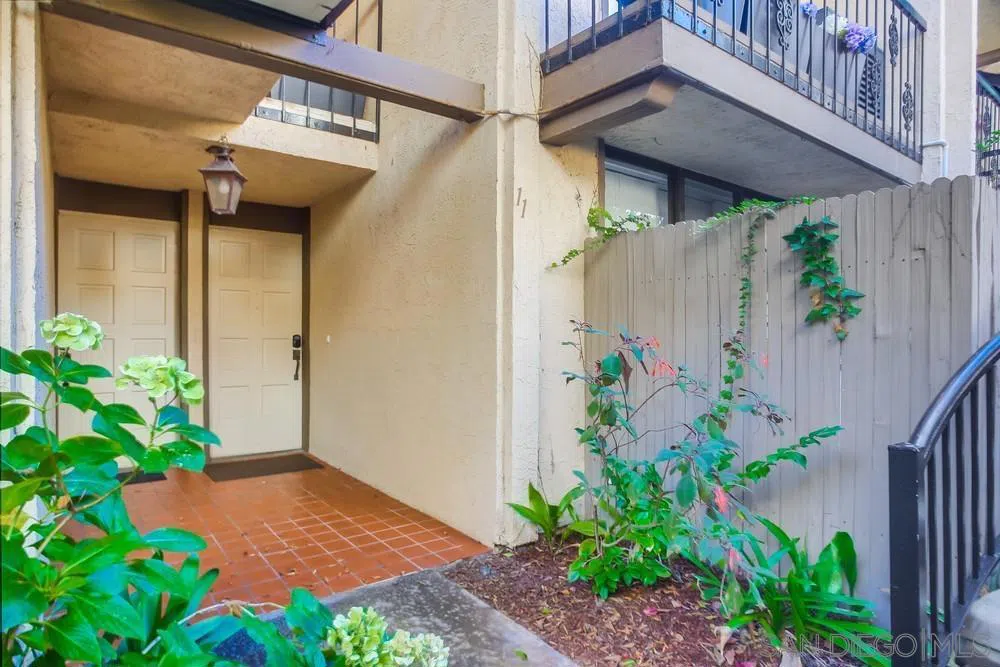 190 Del Mar Shores Terrace #11 Solana Beach, CA 92075
