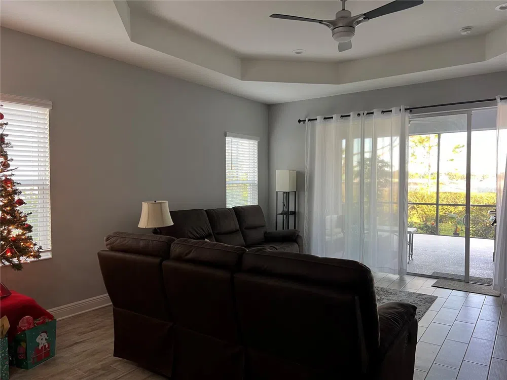 4723 WILLOW BEND AVENUE Parrish, FL 34219
