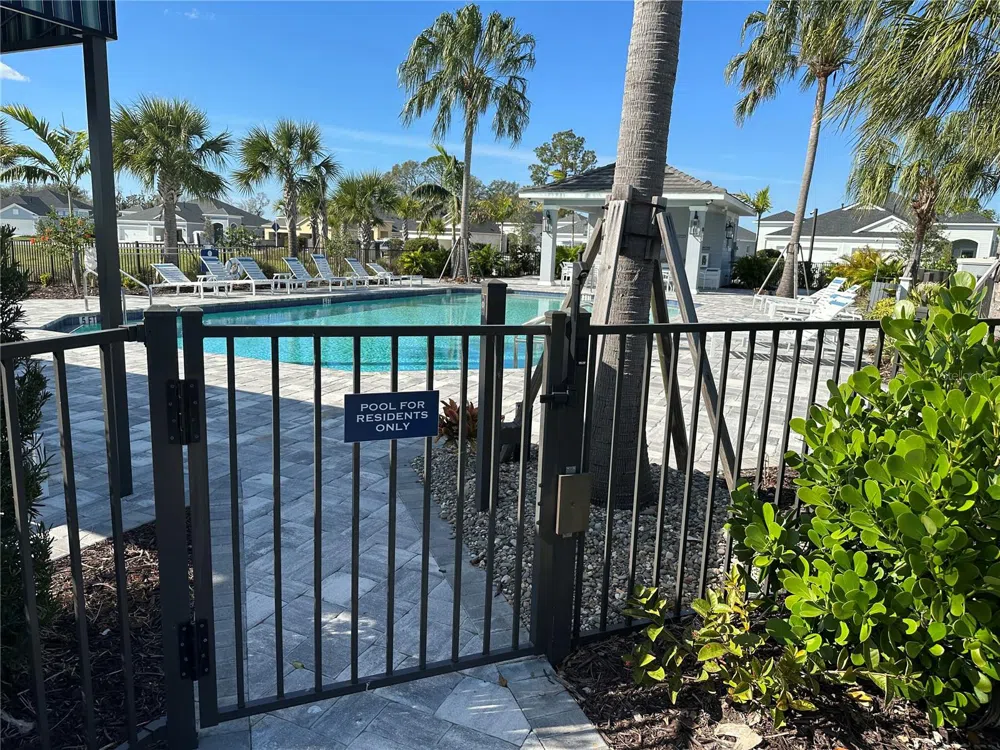 4723 WILLOW BEND AVENUE Parrish, FL 34219