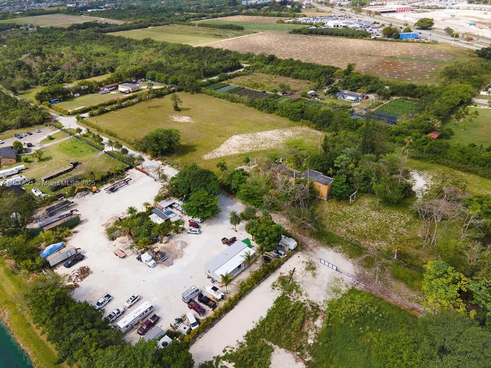 12501 SW 236th St Homestead, FL 33032