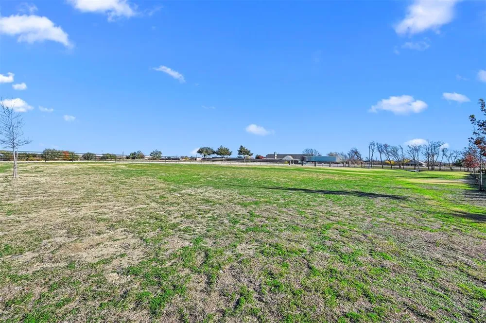 1404 Fm 156 S Haslet, TX 76052