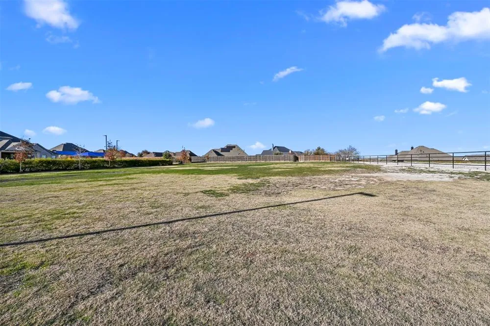 1404 Fm 156 S Haslet, TX 76052