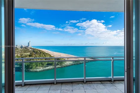 10295 Collins Ave #1217