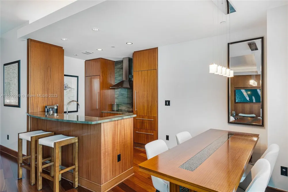 10295 Collins Ave #1217 Bal Harbour, FL 33154