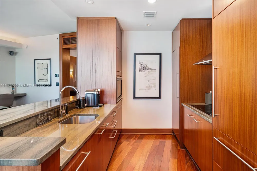 10295 Collins Ave #1217 Bal Harbour, FL 33154