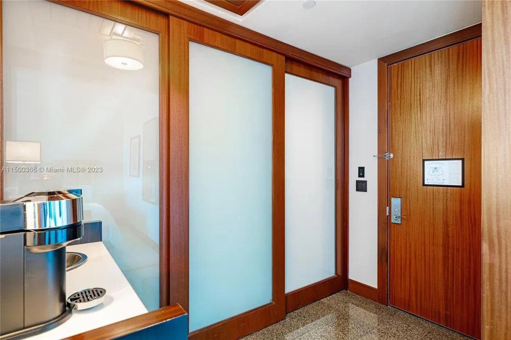 10295 Collins Ave #1216 Bal Harbour, FL 33154