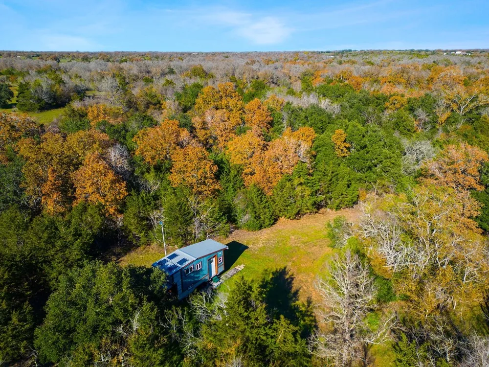 272 Deadwood Road Cedar Creek, TX 78621