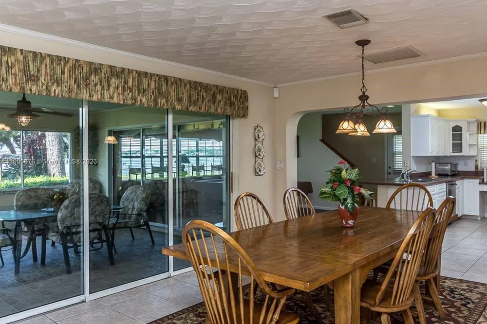 1608 Lake Clay Drive Lake Placid, FL 33852