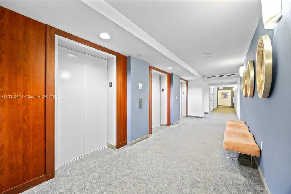 6365 Collins Ave #4106 Miami Beach, FL 33141