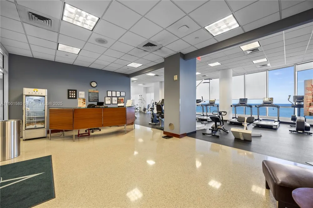 6365 Collins Ave #4106 Miami Beach, FL 33141