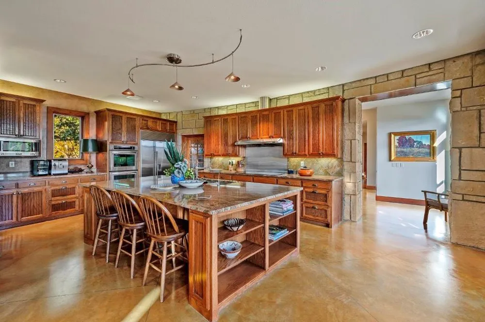 5094 Tower Drive Kingston, OK 73439