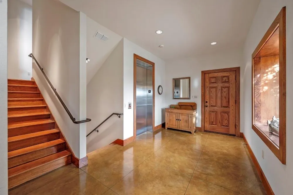 5094 Tower Drive Kingston, OK 73439