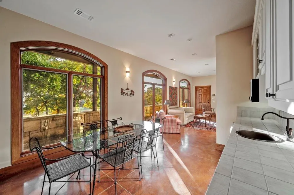 5094 Tower Drive Kingston, OK 73439