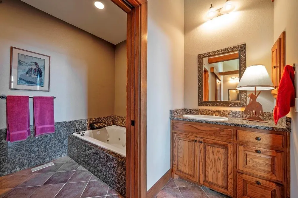 5094 Tower Drive Kingston, OK 73439