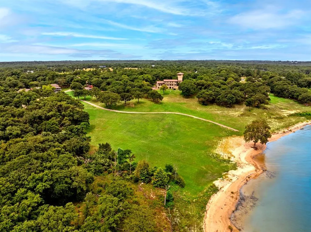 5094 Tower Drive Kingston, OK 73439