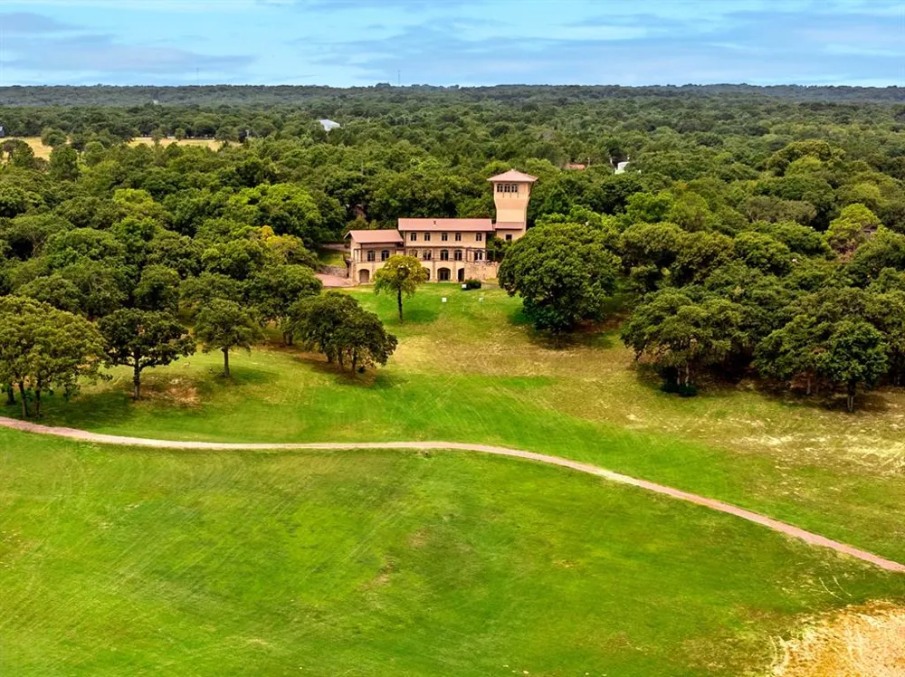 5094 Tower Drive Kingston, OK 73439