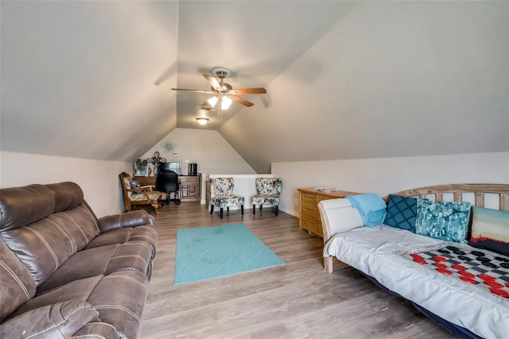 5646 US Highway 69 Celeste, TX 75423