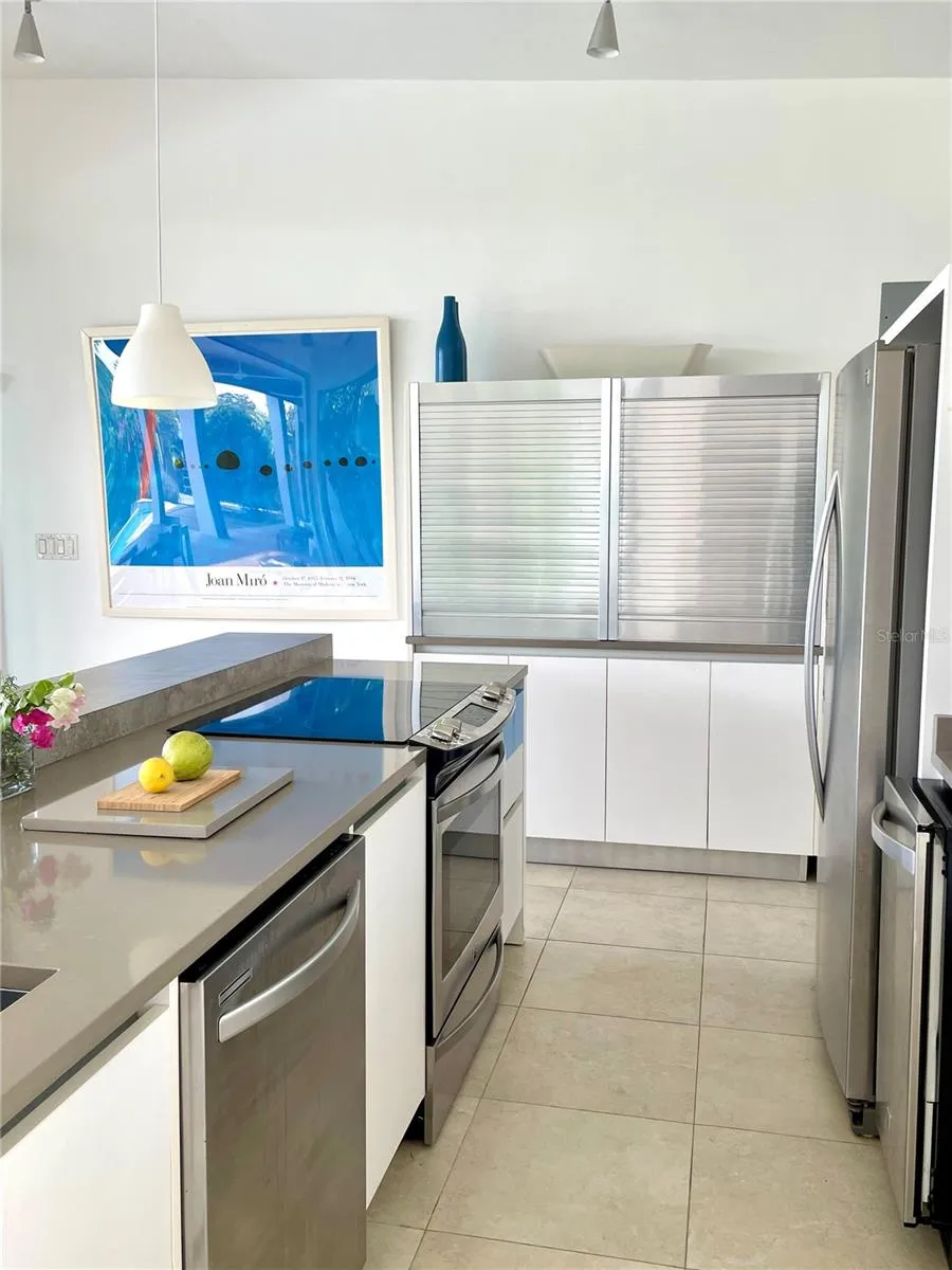 673 CASA BLUE Vieques, PR 00765