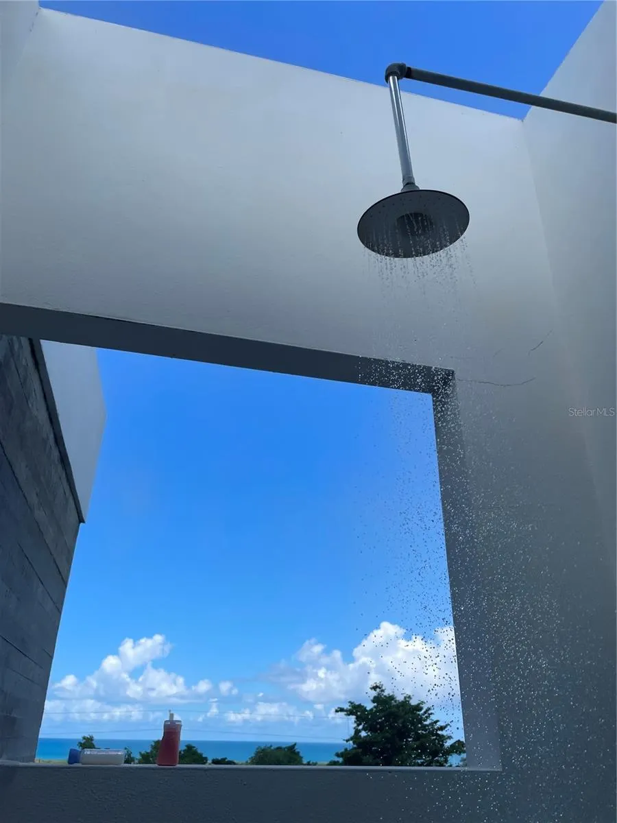673 CASA BLUE Vieques, PR 00765