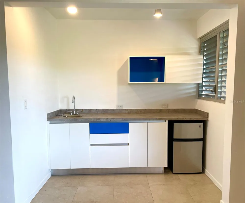 673 CASA BLUE Vieques, PR 00765