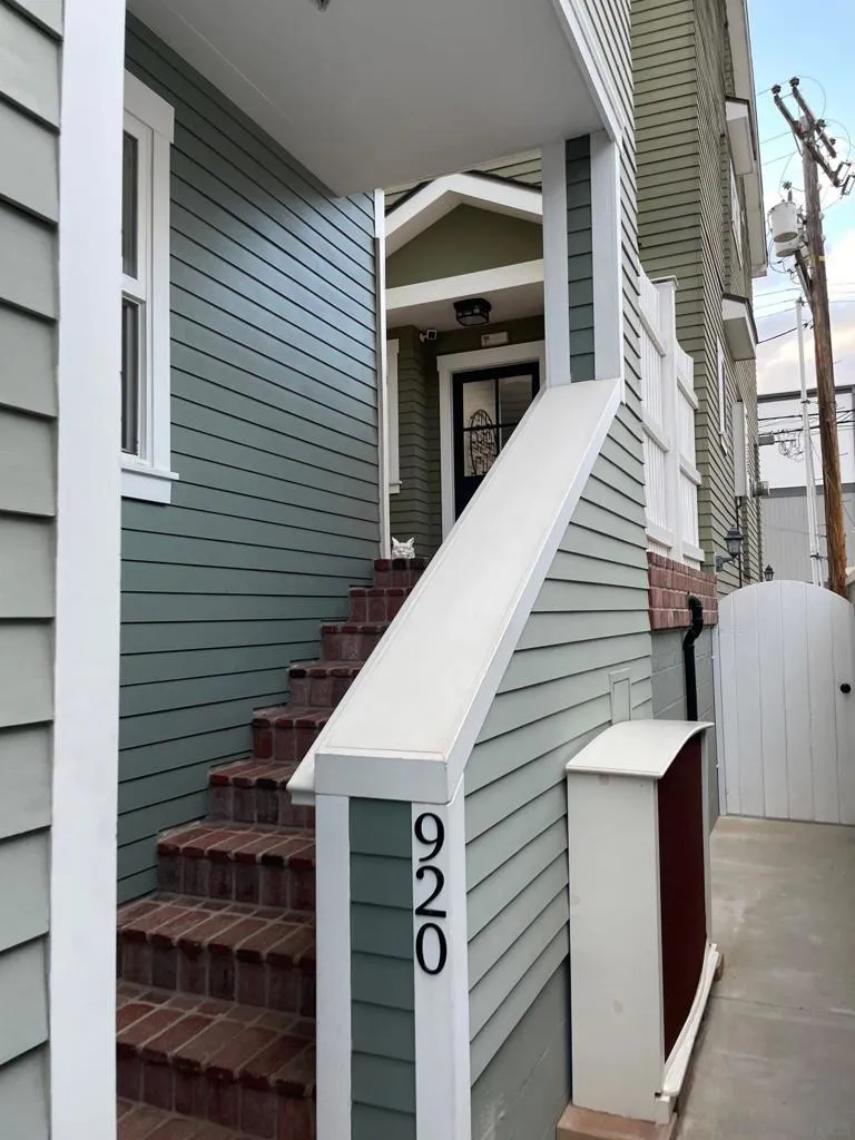920 D Ave Coronado, CA 92118