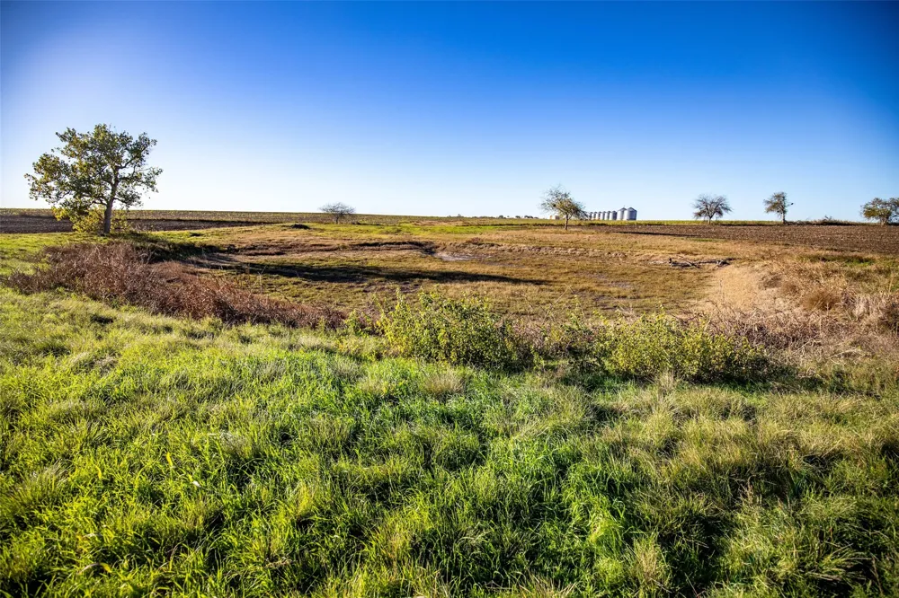 14914 Svenska Road Coupland, TX 78615