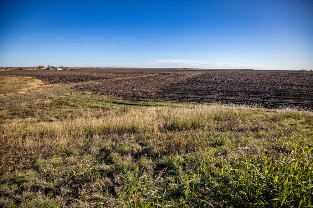 14914 Svenska Road Coupland, TX 78615