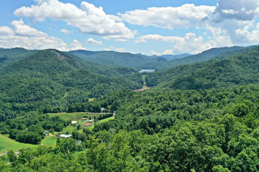 Oat Field Road Tuckasegee, NC 28783