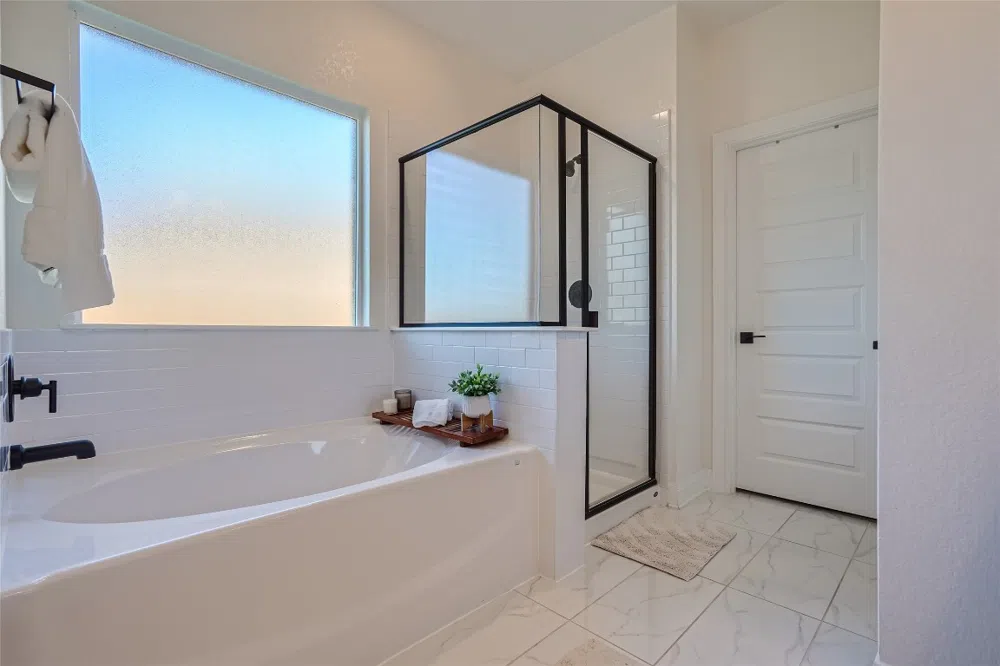 1137 Hemlen Cove Leander, TX 78641