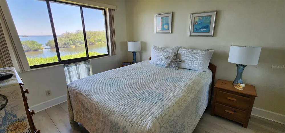 1515 PINELLAS BAYWAY S #8 Tierra Verde, FL 33715