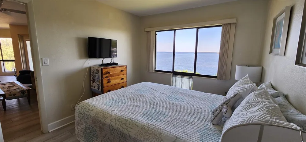 1515 PINELLAS BAYWAY S #8 Tierra Verde, FL 33715