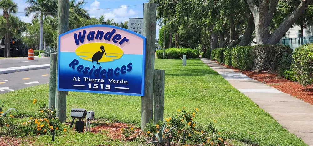 1515 PINELLAS BAYWAY S #8 Tierra Verde, FL 33715