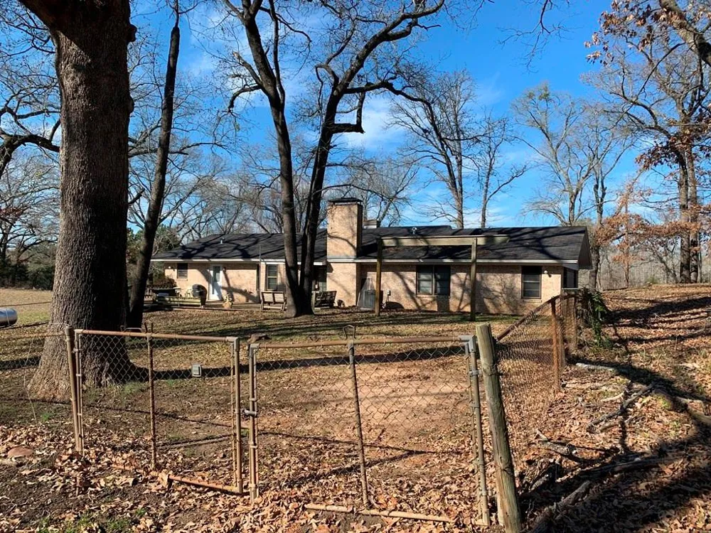 13609 I-20 Lindale, TX 75771