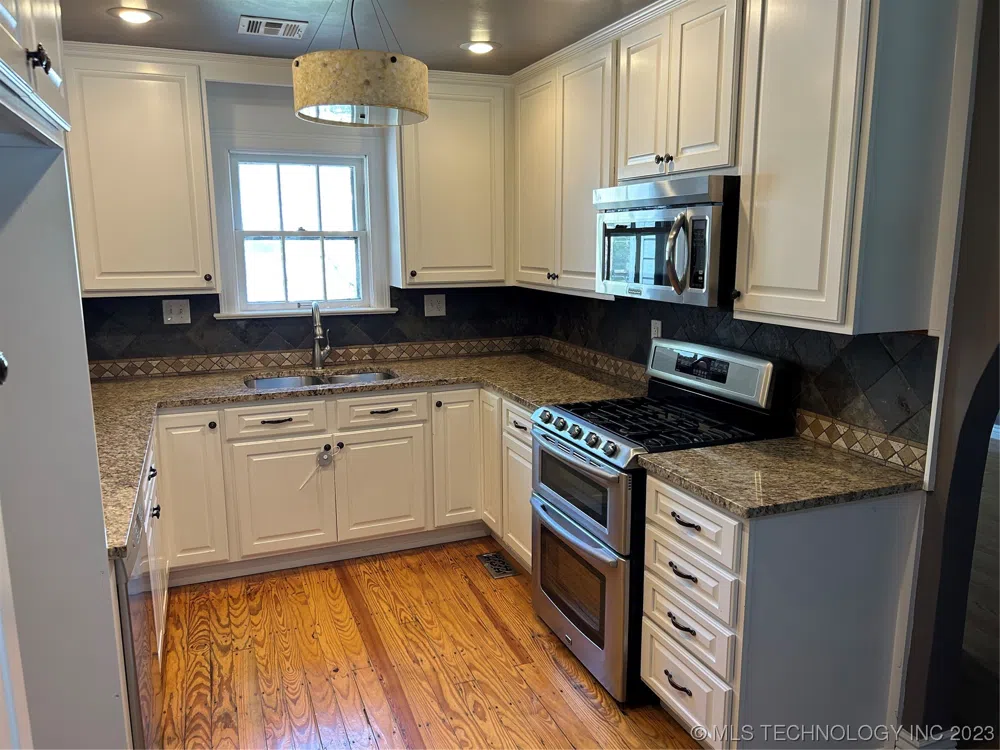 3026 S Boston Place Tulsa, OK 74114