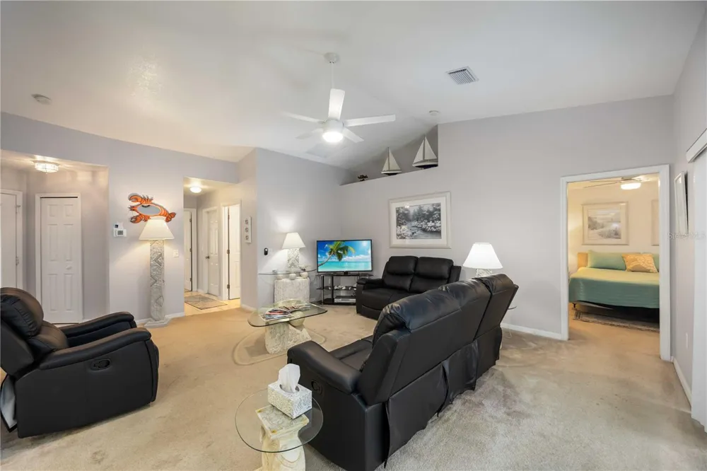 107 COTTAGE PLACE Rotonda West, FL 33947
