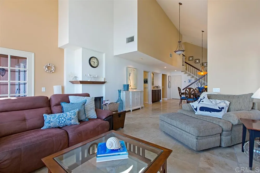 71 Tunapuna Lane Coronado, CA 92118