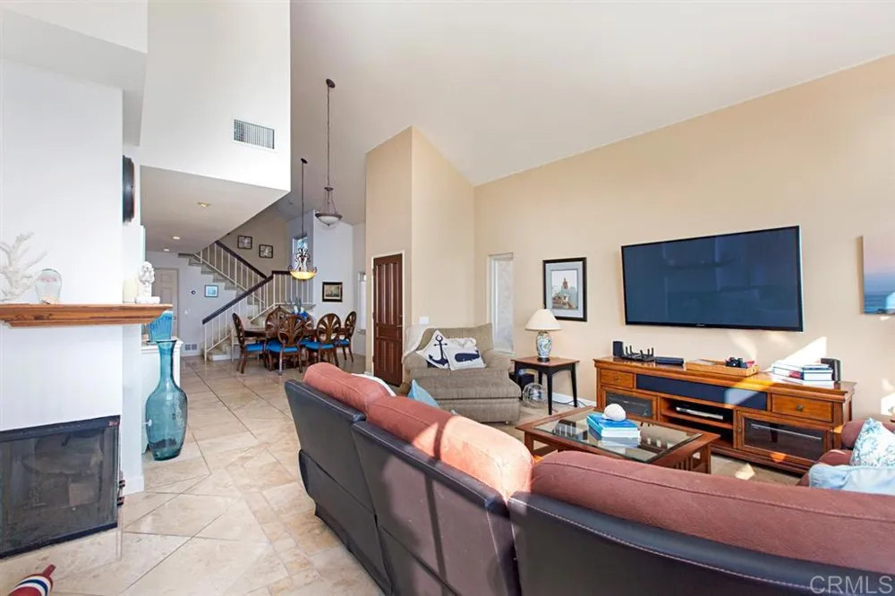 71 Tunapuna Lane Coronado, CA 92118