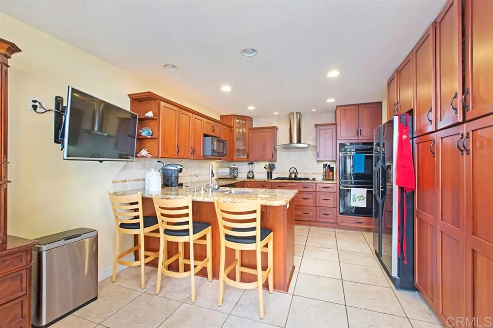 71 Tunapuna Lane Coronado, CA 92118