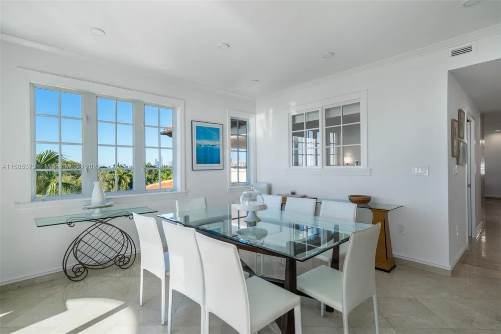 Address Not Shown Miami Beach, FL 33109