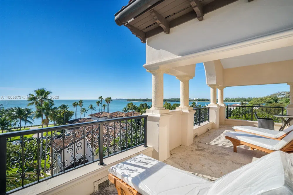 Address Not Shown Miami Beach, FL 33109