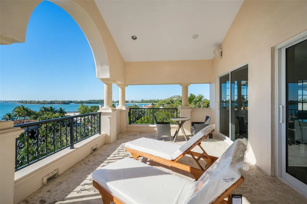 Address Not Shown Miami Beach, FL 33109