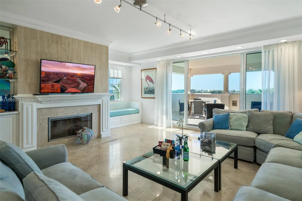 Address Not Shown Miami Beach, FL 33109