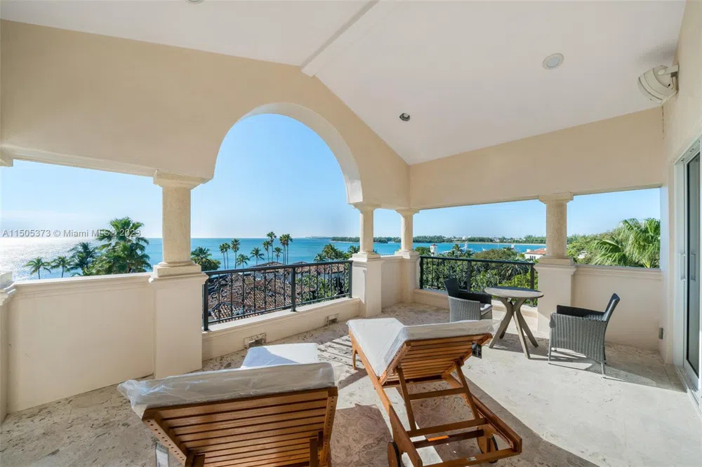 Address Not Shown Miami Beach, FL 33109