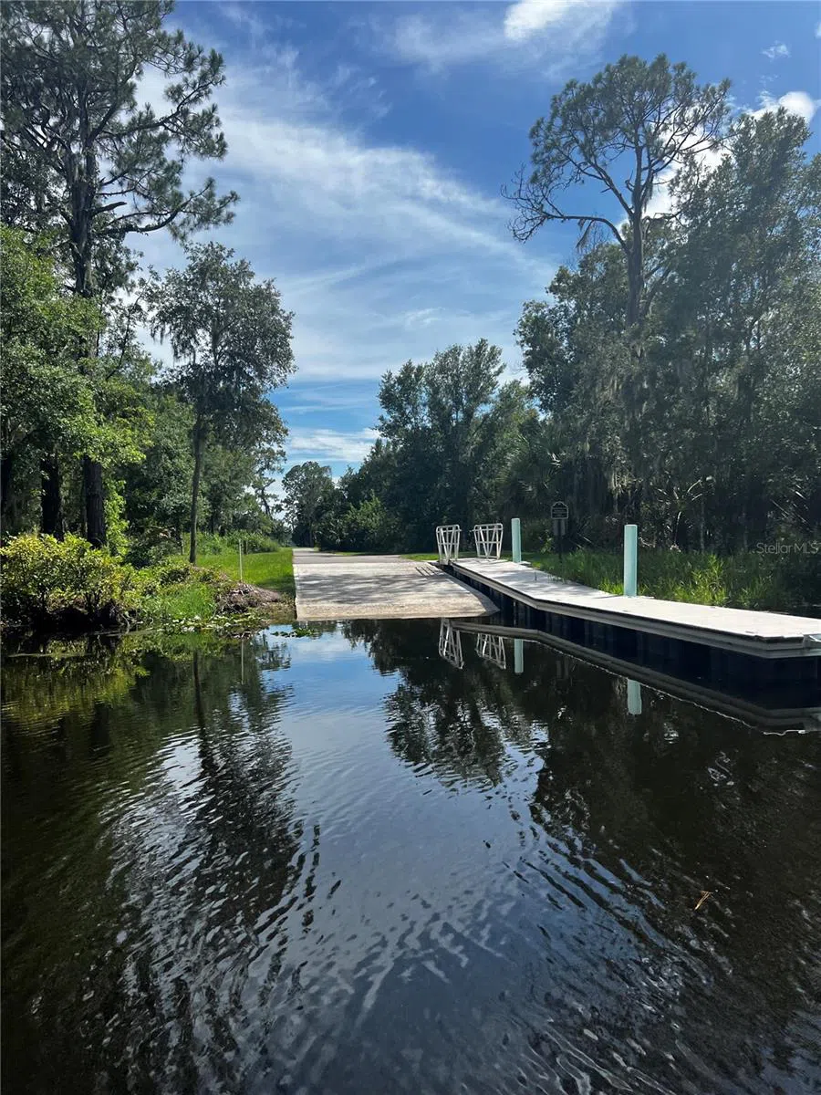 3412 LAKE DIANE RD #67 Tavares, FL 32778