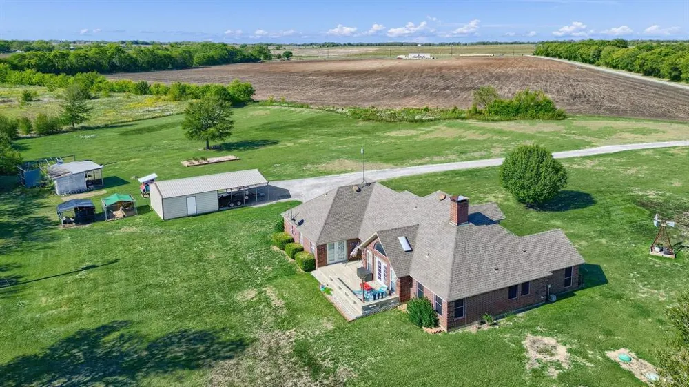 688 Harris Road Gunter, TX 75058