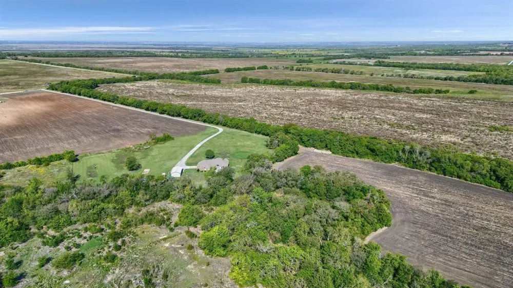 688 Harris Road Gunter, TX 75058