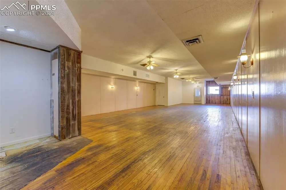 102-106 E Main Street Florence, CO 81226