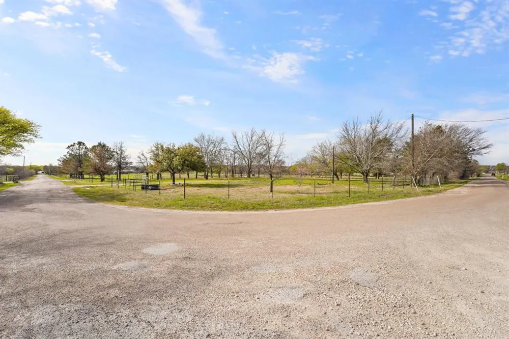 2500 Howell Drive Venus, TX 76084