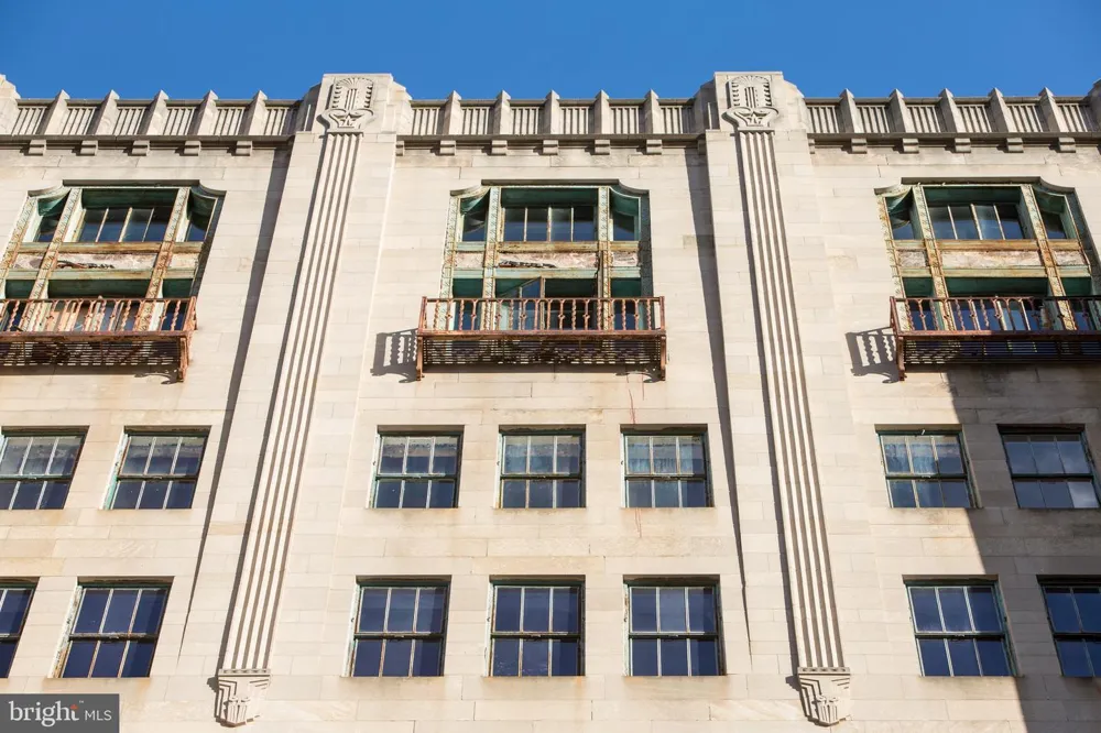 301 CHARLES STREET #2BR Baltimore, MD 21201