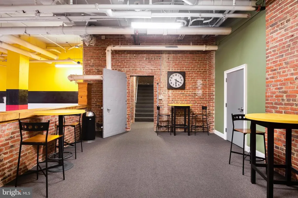 301 CHARLES STREET #2BR Baltimore, MD 21201